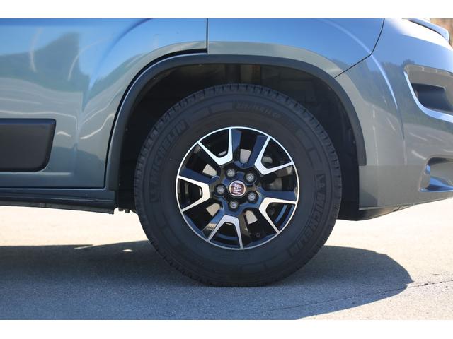 デュカト 　キャンピング　リバーストーンＫＪ　ＦＦヒーター　右ハンドル　９ＡＴ　冷蔵庫　２口コンロ　シンク　ナビ　クリアランスソナー　サブバッテリー　ヒッチメンバー　２３００ｃｃ　４名乗車（21枚目）