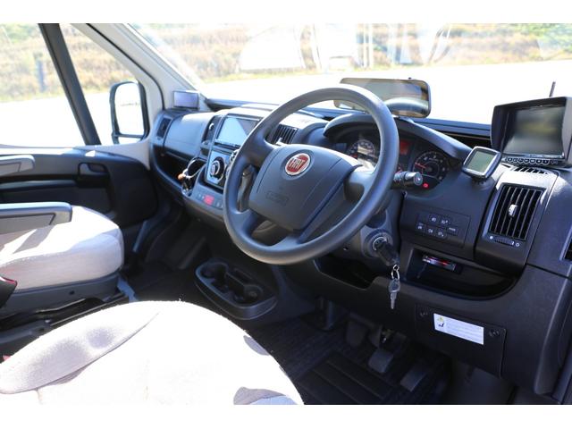 デュカト 　キャンピング　リバーストーンＫＪ　ＦＦヒーター　右ハンドル　９ＡＴ　冷蔵庫　２口コンロ　シンク　ナビ　クリアランスソナー　サブバッテリー　ヒッチメンバー　２３００ｃｃ　４名乗車（27枚目）