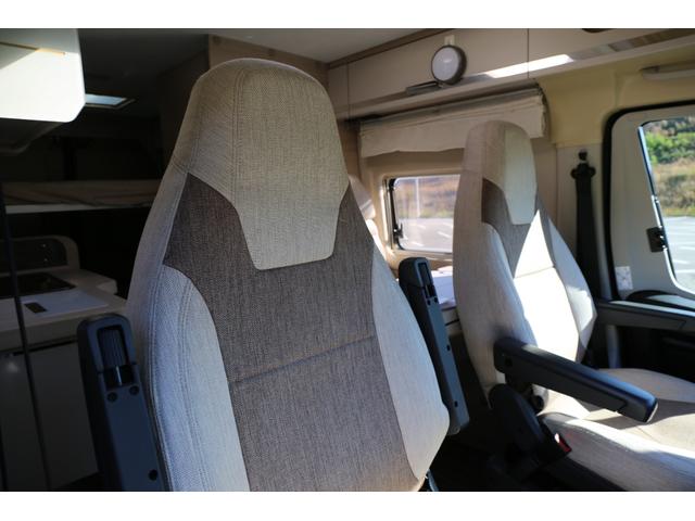 デュカト 　キャンピング　リバーストーンＫＪ　ＦＦヒーター　右ハンドル　９ＡＴ　冷蔵庫　２口コンロ　シンク　ナビ　クリアランスソナー　サブバッテリー　ヒッチメンバー　２３００ｃｃ　４名乗車（29枚目）