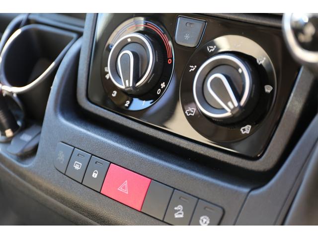 デュカト 　キャンピング　リバーストーンＫＪ　ＦＦヒーター　右ハンドル　９ＡＴ　冷蔵庫　２口コンロ　シンク　ナビ　クリアランスソナー　サブバッテリー　ヒッチメンバー　２３００ｃｃ　４名乗車（34枚目）