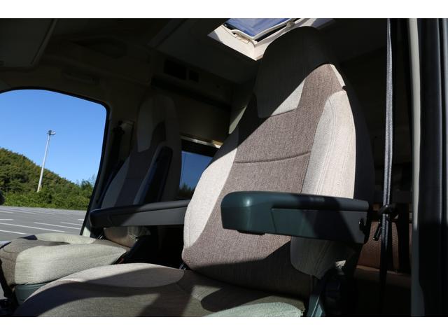 デュカト 　キャンピング　リバーストーンＫＪ　ＦＦヒーター　右ハンドル　９ＡＴ　冷蔵庫　２口コンロ　シンク　ナビ　クリアランスソナー　サブバッテリー　ヒッチメンバー　２３００ｃｃ　４名乗車（39枚目）