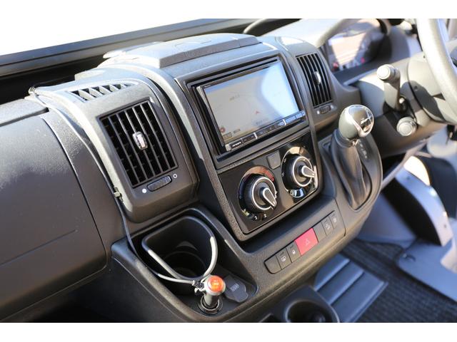 デュカト 　キャンピング　リバーストーンＫＪ　ＦＦヒーター　右ハンドル　９ＡＴ　冷蔵庫　２口コンロ　シンク　ナビ　クリアランスソナー　サブバッテリー　ヒッチメンバー　２３００ｃｃ　４名乗車（40枚目）