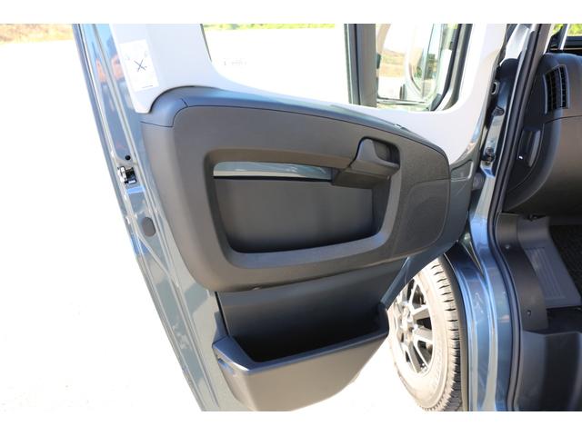 デュカト 　キャンピング　リバーストーンＫＪ　ＦＦヒーター　右ハンドル　９ＡＴ　冷蔵庫　２口コンロ　シンク　ナビ　クリアランスソナー　サブバッテリー　ヒッチメンバー　２３００ｃｃ　４名乗車（42枚目）