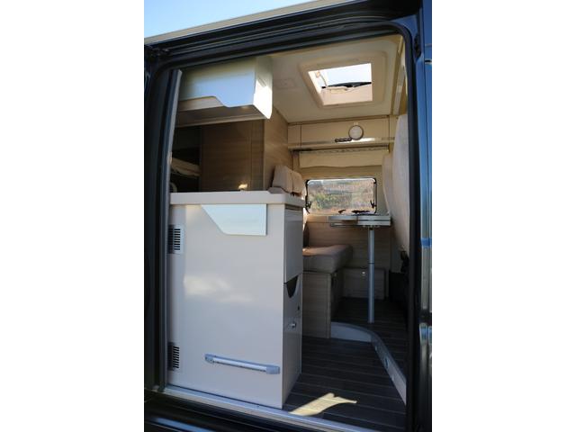 デュカト 　キャンピング　リバーストーンＫＪ　ＦＦヒーター　右ハンドル　９ＡＴ　冷蔵庫　２口コンロ　シンク　ナビ　クリアランスソナー　サブバッテリー　ヒッチメンバー　２３００ｃｃ　４名乗車（43枚目）