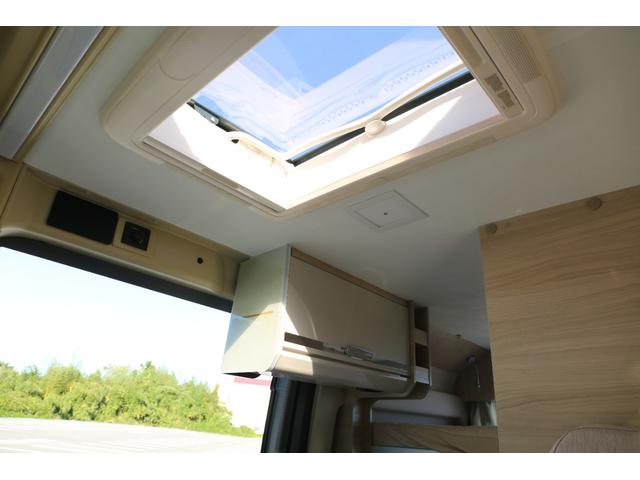 デュカト 　キャンピング　リバーストーンＫＪ　ＦＦヒーター　右ハンドル　９ＡＴ　冷蔵庫　２口コンロ　シンク　ナビ　クリアランスソナー　サブバッテリー　ヒッチメンバー　２３００ｃｃ　４名乗車（75枚目）