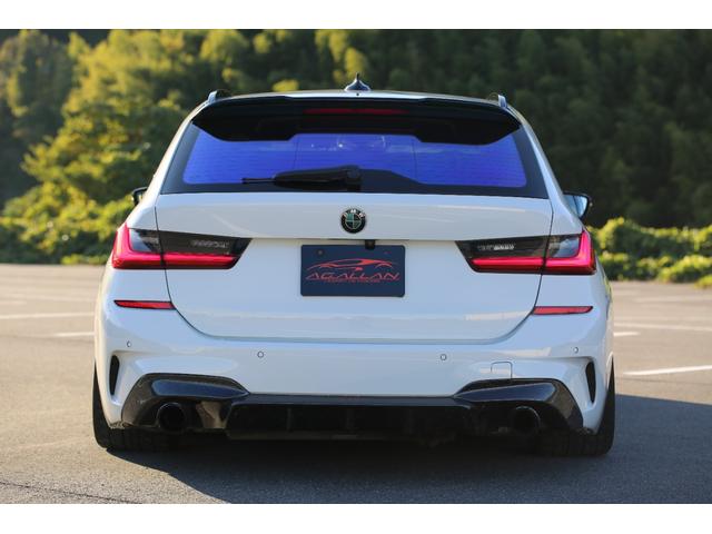 ３シリーズ ３３０ｉツーリング　Ｍスポーツ　エアサス公認　ＡＩＲＲＥＸエアサス　ブリクストンフォージド２０ＡＷ　ブレンボブレーキ　３Ｄデザインエアロ　ＦｉＥＸＨＡＵＳＴマフラー　ＥＶＥＮＴＵＲＩカーボンインテークキット　ＤＶＤプレイヤー（12枚目）