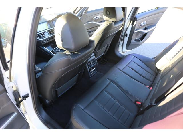 ３シリーズ ３３０ｉツーリング　Ｍスポーツ　エアサス公認　ＡＩＲＲＥＸエアサス　ブリクストンフォージド２０ＡＷ　ブレンボブレーキ　３Ｄデザインエアロ　ＦｉＥＸＨＡＵＳＴマフラー　ＥＶＥＮＴＵＲＩカーボンインテークキット　ＤＶＤプレイヤー（45枚目）