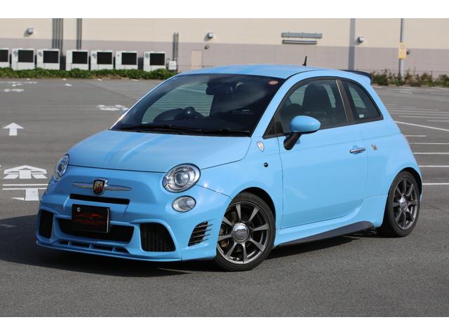 アバルト500 ベースグレード 社外フロントエアロ 社外シフトノブ ローダウン バブリング バックカメラ 5MT 純正アルミホイール レコードモンツァマフラー(3枚目)