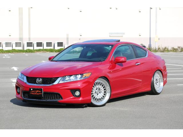 アコード ＥＸ　ＵＳホンダ　ＥＸ－Ｌ　Ｖ６　６速ミッション　サンルーフ　オートチェックレポート有り　バックカメラ　サイドカメラ　車高調　ＷＯＲＫ２０インチＡＷ　社外マフラー　シートヒーター　Ｂｌｕｅｔｏｏｔｈ接続（5枚目）