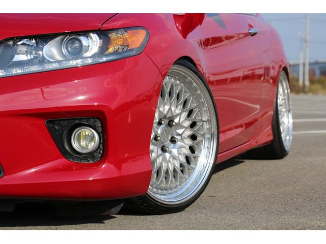 アコード ＥＸ　ＵＳホンダ　ＥＸ－Ｌ　Ｖ６　６速ミッション　サンルーフ　オートチェックレポート有り　バックカメラ　サイドカメラ　車高調　ＷＯＲＫ２０インチＡＷ　社外マフラー　シートヒーター　Ｂｌｕｅｔｏｏｔｈ接続（8枚目）