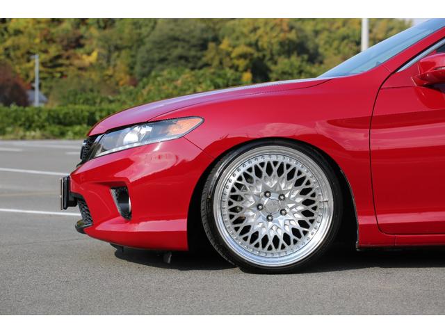 アコード ＥＸ　ＵＳホンダ　ＥＸ－Ｌ　Ｖ６　６速ミッション　サンルーフ　オートチェックレポート有り　バックカメラ　サイドカメラ　車高調　ＷＯＲＫ２０インチＡＷ　社外マフラー　シートヒーター　Ｂｌｕｅｔｏｏｔｈ接続（15枚目）