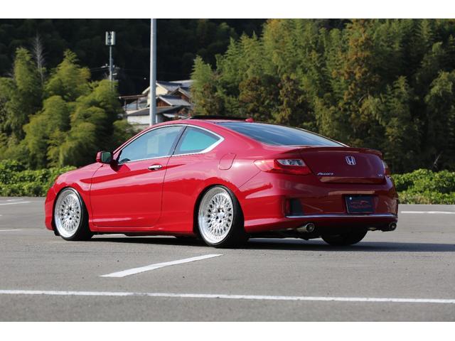 アコード ＥＸ　ＵＳホンダ　ＥＸ－Ｌ　Ｖ６　６速ミッション　サンルーフ　オートチェックレポート有り　バックカメラ　サイドカメラ　車高調　ＷＯＲＫ２０インチＡＷ　社外マフラー　シートヒーター　Ｂｌｕｅｔｏｏｔｈ接続（18枚目）