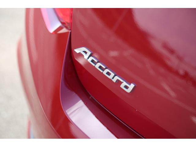 アコード ＥＸ　ＵＳホンダ　ＥＸ－Ｌ　Ｖ６　６速ミッション　サンルーフ　オートチェックレポート有り　バックカメラ　サイドカメラ　車高調　ＷＯＲＫ２０インチＡＷ　社外マフラー　シートヒーター　Ｂｌｕｅｔｏｏｔｈ接続（23枚目）