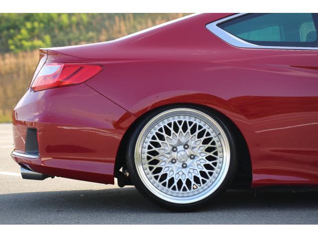 アコード ＥＸ　ＵＳホンダ　ＥＸ－Ｌ　Ｖ６　６速ミッション　サンルーフ　オートチェックレポート有り　バックカメラ　サイドカメラ　車高調　ＷＯＲＫ２０インチＡＷ　社外マフラー　シートヒーター　Ｂｌｕｅｔｏｏｔｈ接続（26枚目）