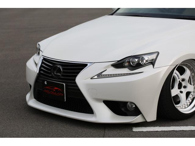 ＩＳ ＩＳ３００ｈ　バージョンＬ　エアサス公認　ＷＯＲＫ１８インチＡＷ　ＲＯＡＭＡＩＲ　サンルーフ　タイヤ４本新品　ベージュ内装　バックカメラ　ＥＴＣ　スマートキー　　パワーシート　シートメモリー付　ｂｌｕｅｔｏｏｔｈ接続（4枚目）