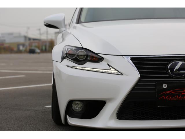 ＩＳ ＩＳ３００ｈ　バージョンＬ　エアサス公認　ＷＯＲＫ１８インチＡＷ　ＲＯＡＭＡＩＲ　サンルーフ　タイヤ４本新品　ベージュ内装　バックカメラ　ＥＴＣ　スマートキー　　パワーシート　シートメモリー付　ｂｌｕｅｔｏｏｔｈ接続（7枚目）