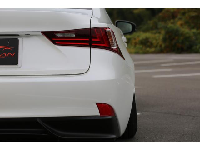 ＩＳ ＩＳ３００ｈ　バージョンＬ　エアサス公認　ＷＯＲＫ１８インチＡＷ　ＲＯＡＭＡＩＲ　サンルーフ　タイヤ４本新品　ベージュ内装　バックカメラ　ＥＴＣ　スマートキー　　パワーシート　シートメモリー付　ｂｌｕｅｔｏｏｔｈ接続（14枚目）