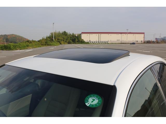 ＩＳ ＩＳ３００ｈ　バージョンＬ　エアサス公認　ＷＯＲＫ１８インチＡＷ　ＲＯＡＭＡＩＲ　サンルーフ　タイヤ４本新品　ベージュ内装　バックカメラ　ＥＴＣ　スマートキー　　パワーシート　シートメモリー付　ｂｌｕｅｔｏｏｔｈ接続（19枚目）