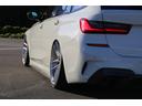 ３３０ｉツーリング　Ｍスポーツ　エアサス公認　ＡＩＲＲＥＸエアサス　ブリクストンフォージド２０ＡＷ　ブレンボブレーキ　３Ｄデザインエアロ　ＦｉＥＸＨＡＵＳＴマフラー　ＥＶＥＮＴＵＲＩカーボンインテークキット　ＤＶＤプレイヤー（15枚目）