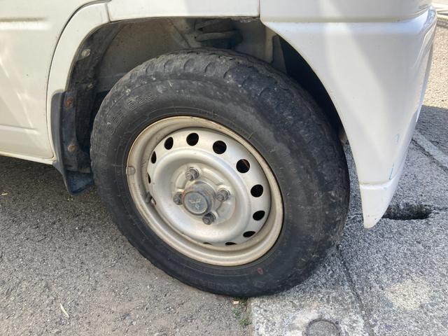 MITSUBISHI MINICAB TRUCK TL | 2003 | WHITE | 144054 km MITSUBISHI MINICAB TRUCK TL | 2003 | WHITE | 144054 km
