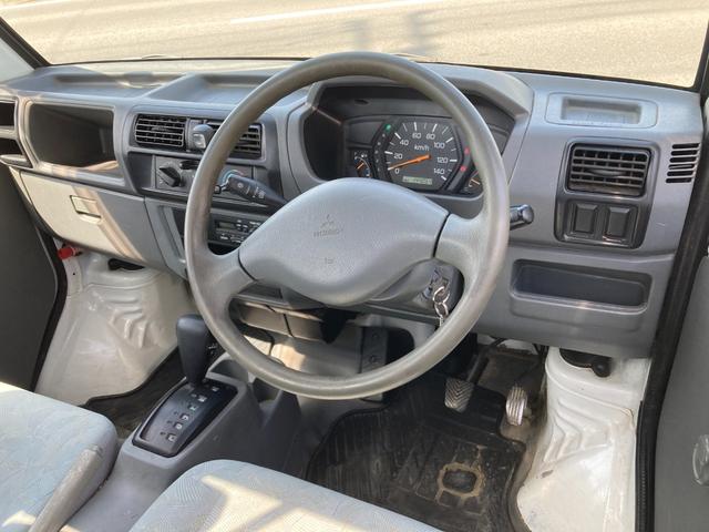 MITSUBISHI MINICAB TRUCK TL | 2003 | WHITE | 144054 km MITSUBISHI MINICAB TRUCK TL | 2003 | WHITE | 144054 km