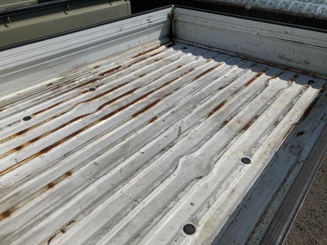 MITSUBISHI MINICAB TRUCK TL | 2003 | WHITE | 144054 km MITSUBISHI MINICAB TRUCK TL | 2003 | WHITE | 144054 km