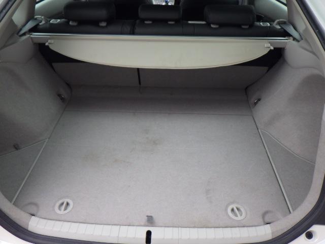 プリウス Ｇツーリングセレクション　新品車種専用シートカバー　純正１７インチＡＷ　スマートキー　プッシュスタート　オートエアコン　クルーズコントロール　Ｂｌｕｅｔｏｏｔｈ付ＨＤＤナビ　バックカメラ　ＥＴＣ　ステアリングスイッチ（40枚目）