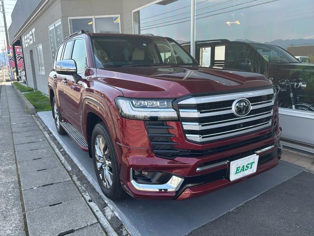 TOYOTA LAND CRUISER ZX | 2023 | RED | 1875 km | details TOYOTA LAND CRUISER ZX | 2023 | RED | 1875 km | details