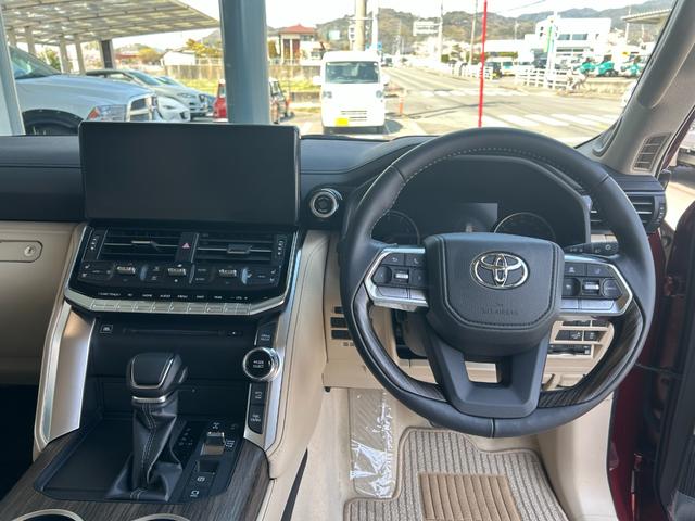 TOYOTA LAND CRUISER ZX | 2023 | RED | 1875 km | details TOYOTA LAND CRUISER ZX | 2023 | RED | 1875 km | details