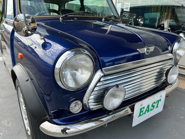 MINI クーパー ワンオーナー/黒革シート/純正12インチAW/MT(40枚目)