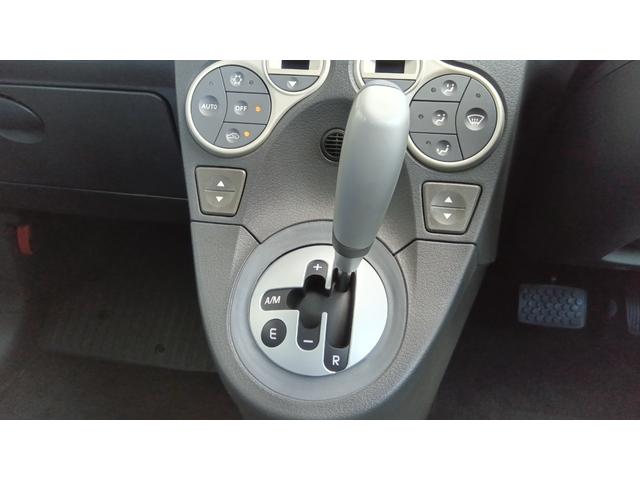 ニューパンダ Ｍａｘｉ　サンルーフ／ルーフキャリア／エアコン／ナビ／フルセグ／ＣＤ／パワーウィンドウ／キーレス／フロントフォグランプ（16枚目）