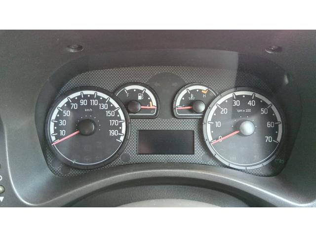 ニューパンダ Ｍａｘｉ　サンルーフ／ルーフキャリア／エアコン／ナビ／フルセグ／ＣＤ／パワーウィンドウ／キーレス／フロントフォグランプ（23枚目）