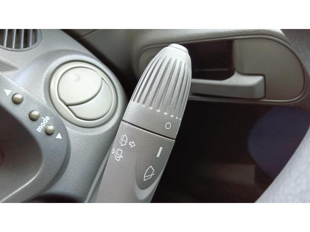 ニューパンダ Ｍａｘｉ　サンルーフ／ルーフキャリア／エアコン／ナビ／フルセグ／ＣＤ／パワーウィンドウ／キーレス／フロントフォグランプ（24枚目）