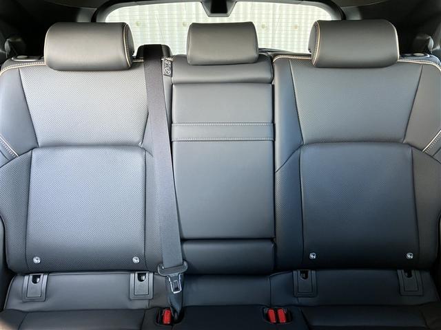 クラウンスポーツ Z 革シート 4WD フルセグ メモリーナビ バックカメラ 衝突被害軽減システム ETC ドラレコ LEDヘッドランプ ワンオーナー フルエアロ(11枚目)