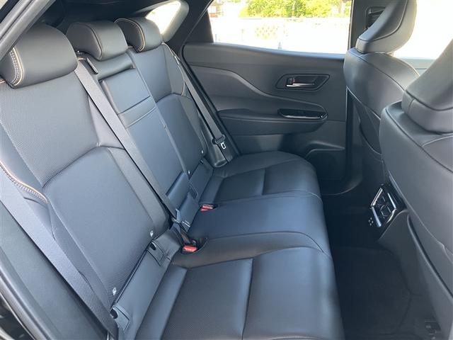 クラウンスポーツ Z 革シート 4WD フルセグ メモリーナビ バックカメラ 衝突被害軽減システム ETC ドラレコ LEDヘッドランプ ワンオーナー フルエアロ(12枚目)