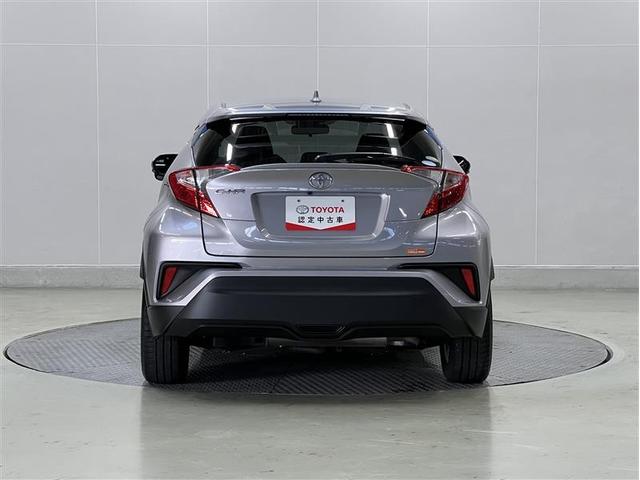 Ｃ－ＨＲ Ｓ－Ｔ　バックモニター　メモリーナビ　フルセグＴＶ　ＤＶＤ　ＣＤ　メディアプレイヤー接続　純正アルミホイール　スマートキ－　イモビライザー　クルーズコントロール　ＬＥＤヘッドランプ　横滑防止装置　車線逸脱警報（4枚目）