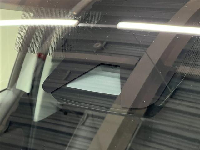 ヤリスクロス ハイブリッドZ 衝突被害軽減ブレーキ ペダル踏み間違い急発進抑制装置 デュアル+サイドエアバッグ ABS 純正アルミホイール モケットシート パワステ パワーウィンドウ(6枚目)