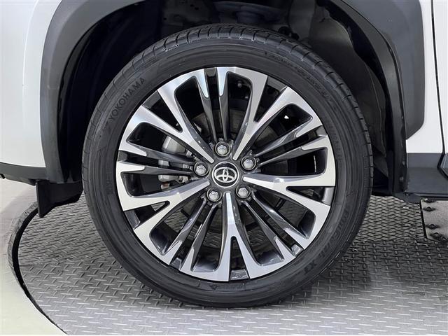 ヤリスクロス ハイブリッドZ 衝突被害軽減ブレーキ ペダル踏み間違い急発進抑制装置 デュアル+サイドエアバッグ ABS 純正アルミホイール モケットシート パワステ パワーウィンドウ(7枚目)