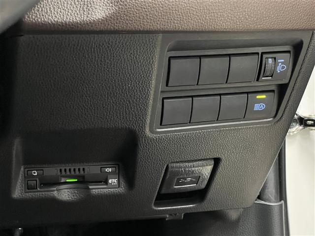 ヤリスクロス ハイブリッドZ 衝突被害軽減ブレーキ ペダル踏み間違い急発進抑制装置 デュアル+サイドエアバッグ ABS 純正アルミホイール モケットシート パワステ パワーウィンドウ(20枚目)