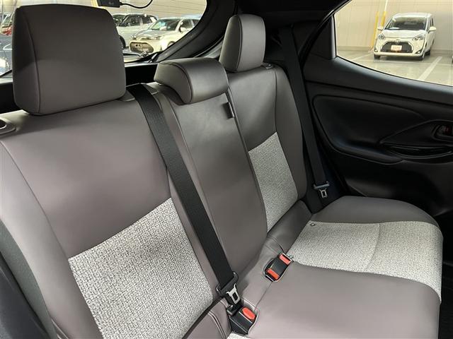 ヤリス ハイブリッドZ LEDヘッドランプ バックモニター ドライブレコーダー T-Connectナビ フルセグ メディアプレイヤー接続 純正アルミ スマートキ- イモビライザー クルーズコントロール ETC ワンオーナー(12枚目)