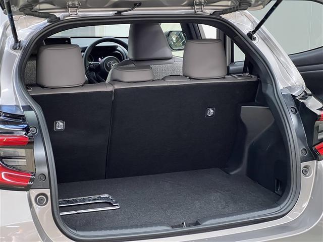 ヤリス ハイブリッドZ LEDヘッドランプ バックモニター ドライブレコーダー T-Connectナビ フルセグ メディアプレイヤー接続 純正アルミ スマートキ- イモビライザー クルーズコントロール ETC ワンオーナー(14枚目)