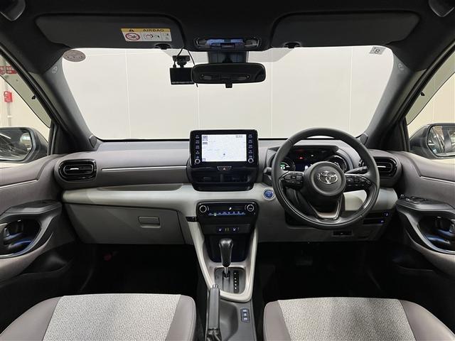 ヤリス ハイブリッドZ LEDヘッドランプ バックモニター ドライブレコーダー T-Connectナビ フルセグ メディアプレイヤー接続 純正アルミ スマートキ- イモビライザー クルーズコントロール ETC ワンオーナー(17枚目)