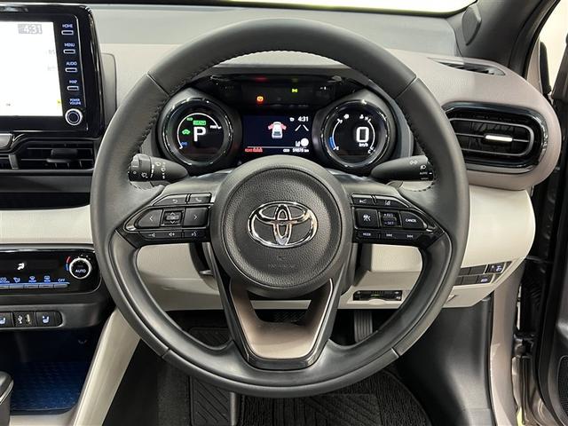 ヤリス ハイブリッドZ LEDヘッドランプ バックモニター ドライブレコーダー T-Connectナビ フルセグ メディアプレイヤー接続 純正アルミ スマートキ- イモビライザー クルーズコントロール ETC ワンオーナー(18枚目)