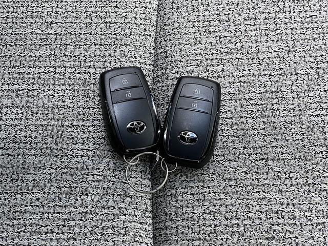 ヤリス ハイブリッドZ LEDヘッドランプ バックモニター ドライブレコーダー T-Connectナビ フルセグ メディアプレイヤー接続 純正アルミ スマートキ- イモビライザー クルーズコントロール ETC ワンオーナー(28枚目)