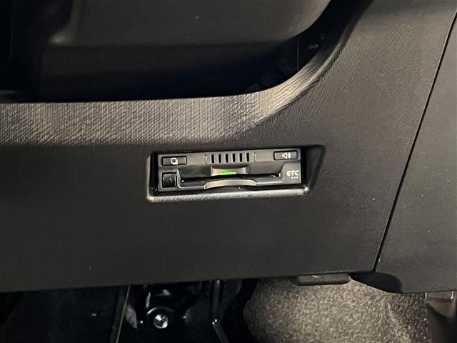 アクア Sスタイルブラック フルセグ DVD再生装置 CD再生装置 スマートキ- イモビライザー ETC 衝突被害軽減ブレーキ 全周囲カメラ ドライブレコーダー 車線逸脱警報 ペダル踏み間違い急発進抑制装置 ABS(20枚目)