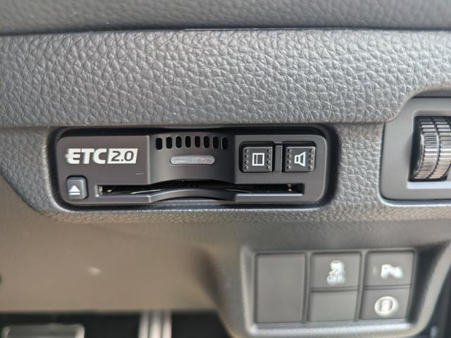 シビック ｅ：ＨＥＶ　ナビ　バックカメラ　ＥＴＣ（12枚目）