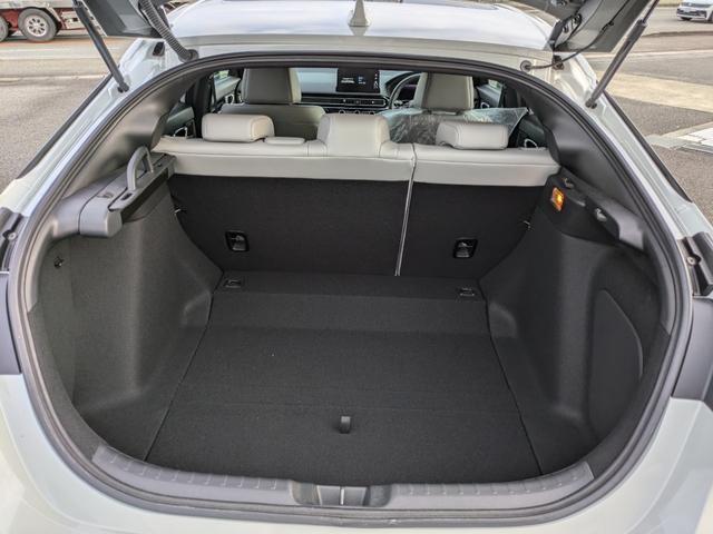 シビック ｅ：ＨＥＶＥＸ　ナビ　バックカメラ　ＥＴＣ２．０（5枚目）