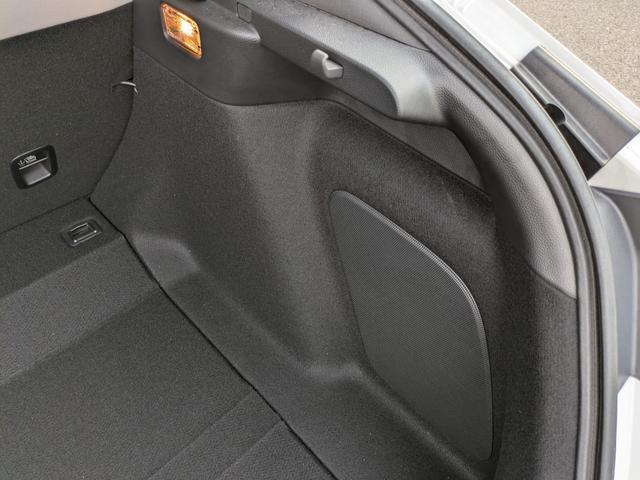 シビック ｅ：ＨＥＶＥＸ　ナビ　バックカメラ　ＥＴＣ２．０（6枚目）