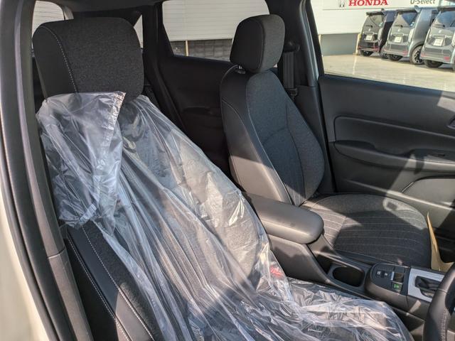 フィット ｅ：ＨＥＶホーム　ナビ　バックカメラ　ＥＴＣ　レンタＵＰ（2枚目）