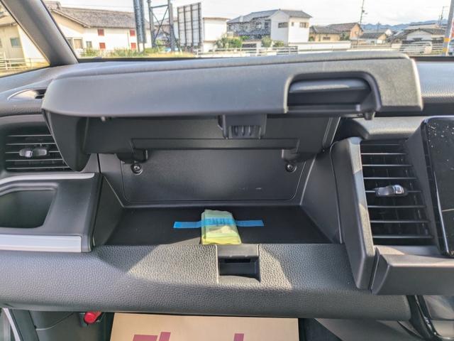 フィット ｅ：ＨＥＶホーム　ナビ　バックカメラ　ＥＴＣ　レンタＵＰ（19枚目）